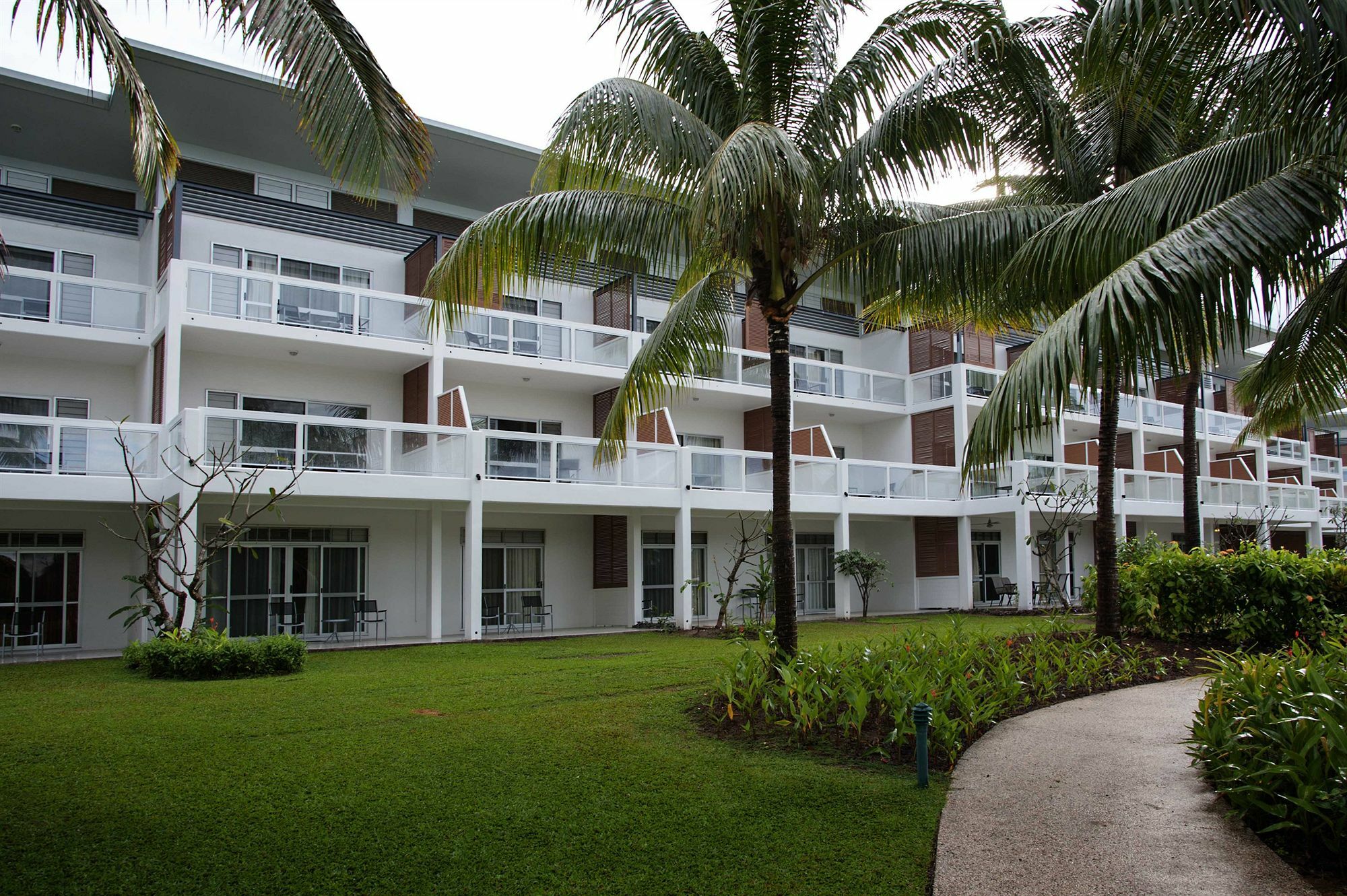 The Terraces Apartments Denarau Exterior photo